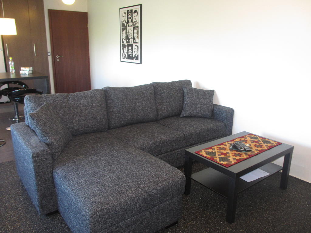 Ártún Apartment Höfn Quarto foto
